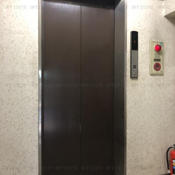 大井寿ビルのエレベーター
