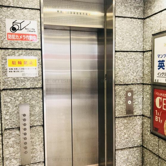 新宿ＥＸ（第１１３東京ビル）のエレベーター