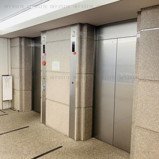 青山ファーストビルのエレベーター