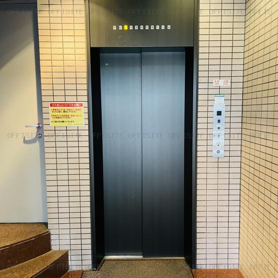 パークノヴァ御茶ノ水のエレベーター