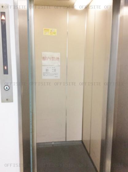 和田ビルのエレベーター