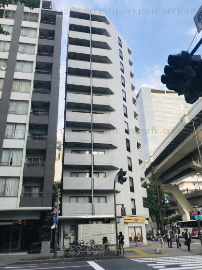 陽輪台西新宿ビルの外観