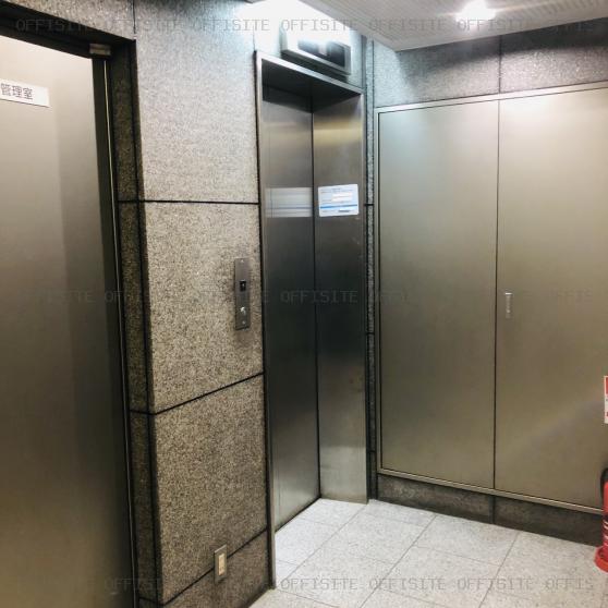 廣屋ビルのエレベーター