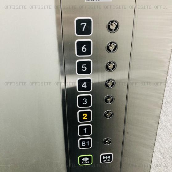 ＳＮＴ八丁堀ビルのエレベーター