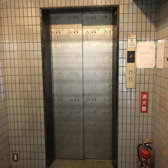 三筋クレセントビルのエレベーター