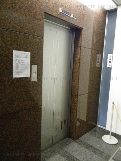 東神田堀商ビルのエレベーター