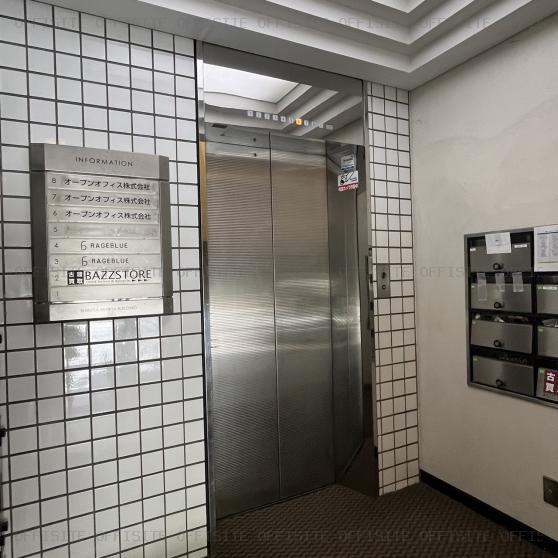 渋谷宮田ビルのエレベーター
