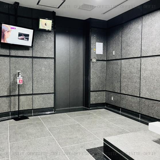 Ｄ‘ｓ ＶＡＲＩＥ神田錦町のエレベーター