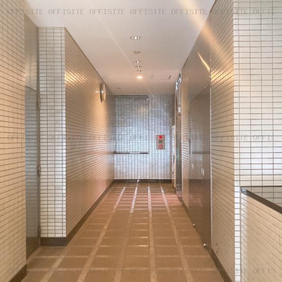 ＪＢＳＬ神田ビルのエレベーターホール