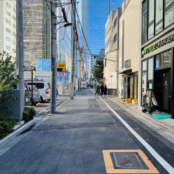 赤坂ＲＳビルの前面道路