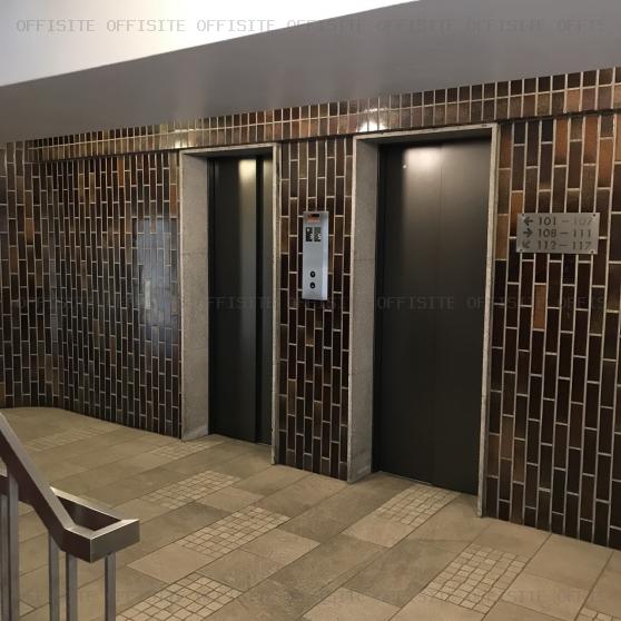 原宿コーポ別館のエレベーター