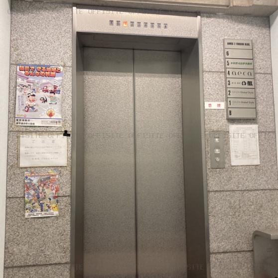 アネックス２のエレベーター