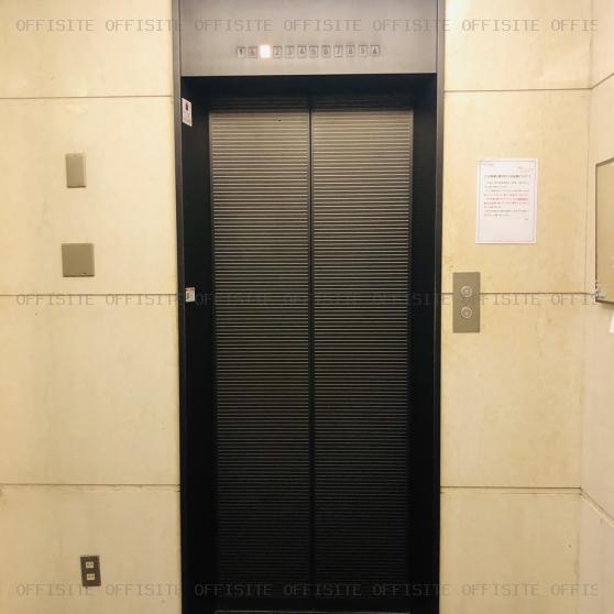 ＳＫ美土代町ビルのエレベーター