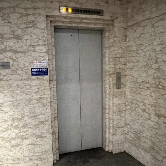 リーラ乃木坂のエレベーター