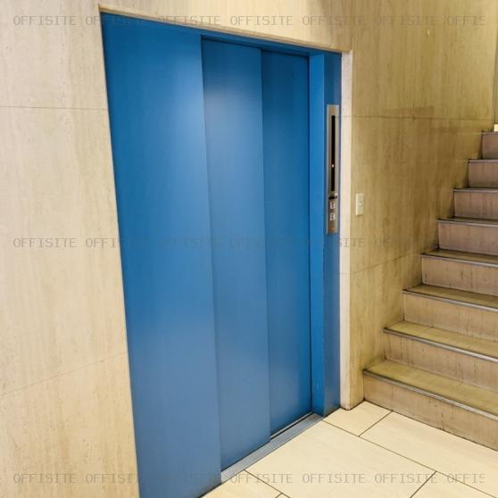 イマジクスビルのエレベーター