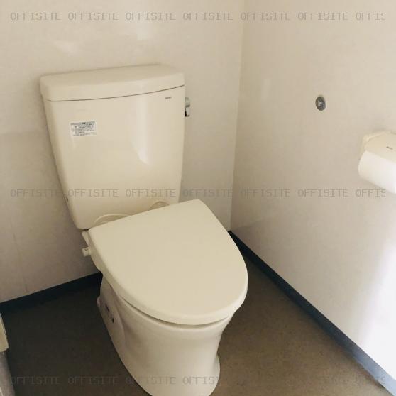長谷川ビルの1階 トイレ