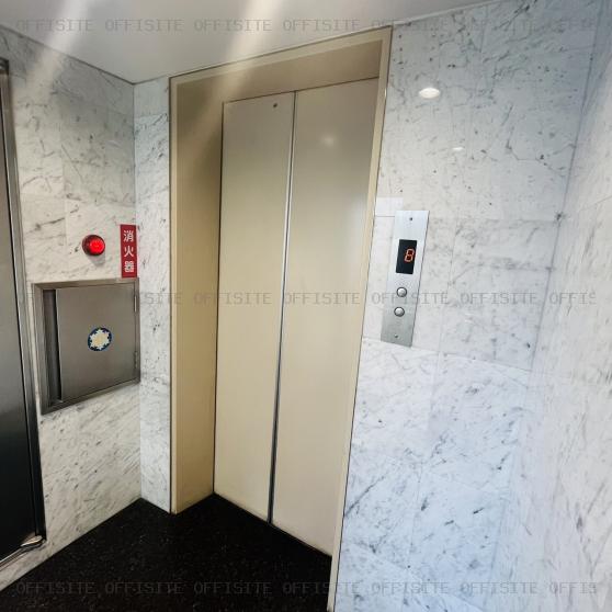 セントラル共立ビルのエレベーター