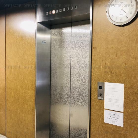 ミヤコビルのエレベーター