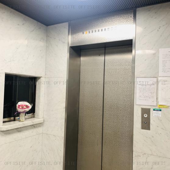 和孝銀座８丁目ビルのエレベーター