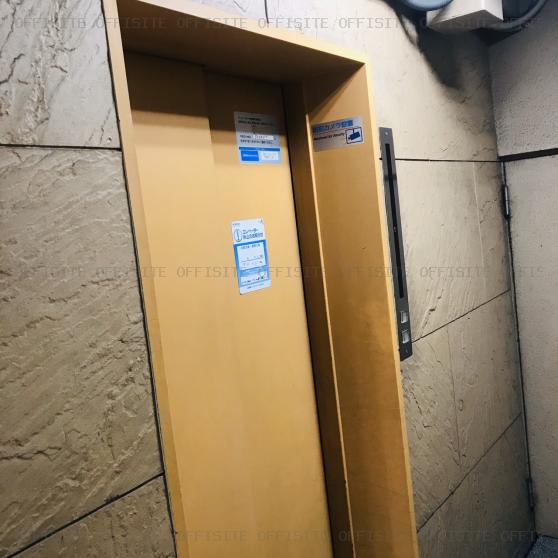 第一早川屋ビルのエレベーター
