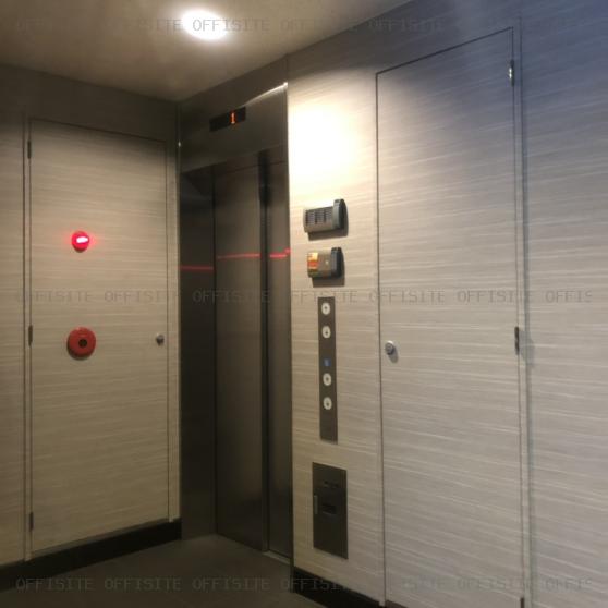 銀座７ビルディングのエレベーター