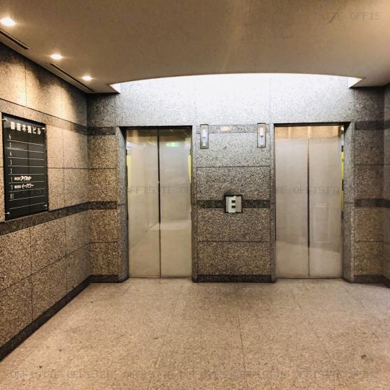 銀座木挽ビルのエレベーター