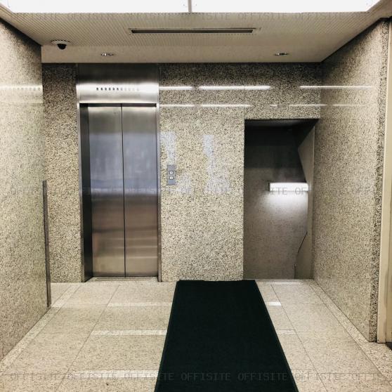 高島屋ＴＨビル南館のエレベーター