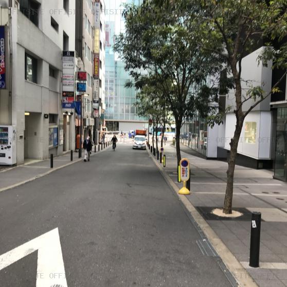 渋谷ＴＲのビル前面道路