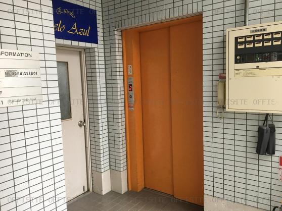ソーラ・デ・吉岡のエレベーター