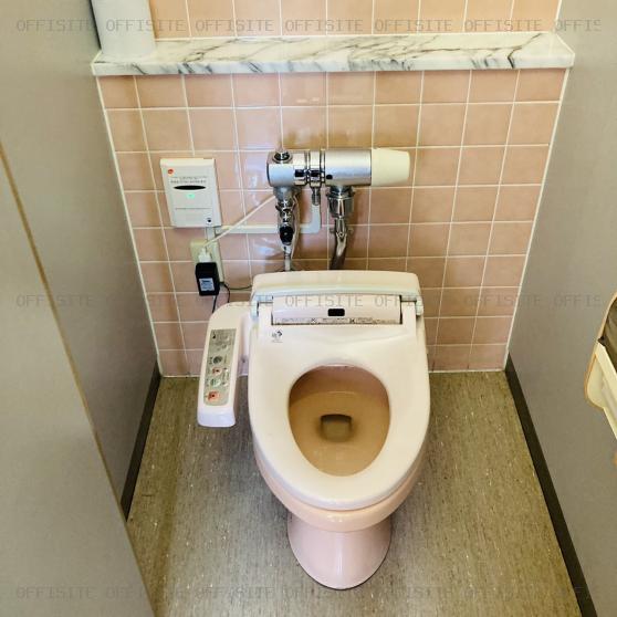 新川三幸ビルのトイレ