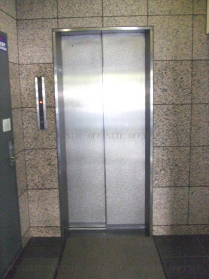 第６吉本ビルのエレベーター