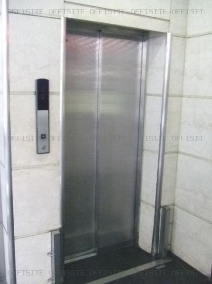 Ｇｏｔａｎｄａ ｅｘ（五反田エクス）ビルのエレベーター