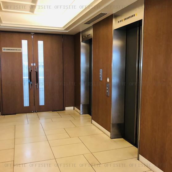 興和白金台（第３１興和）ビルのエレベーター