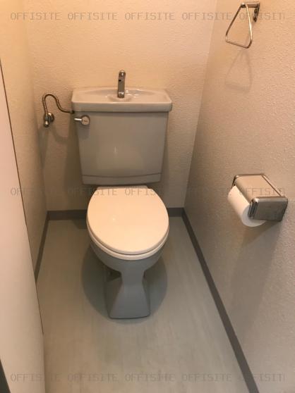 アーベイン渋谷ビルの2階 トイレ