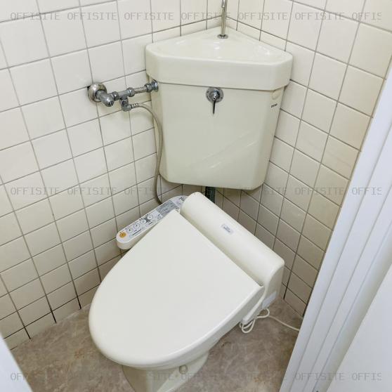 新宿エステートビルのトイレ