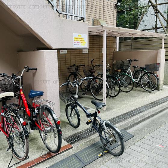 第１２南日本ビルの駐輪スペース