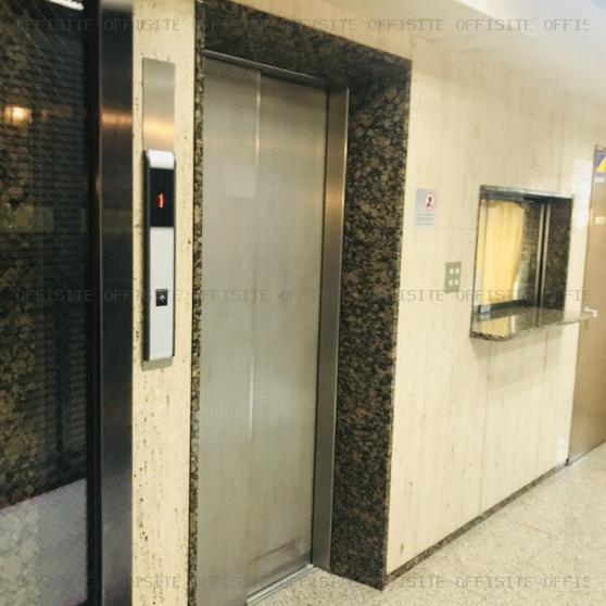 グローリア宮益坂Ⅲのエレベーター