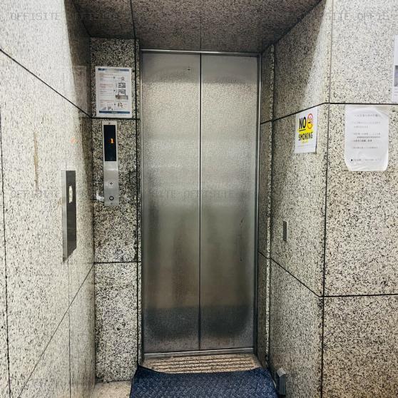 渋谷第１０６ビルのエレベーター