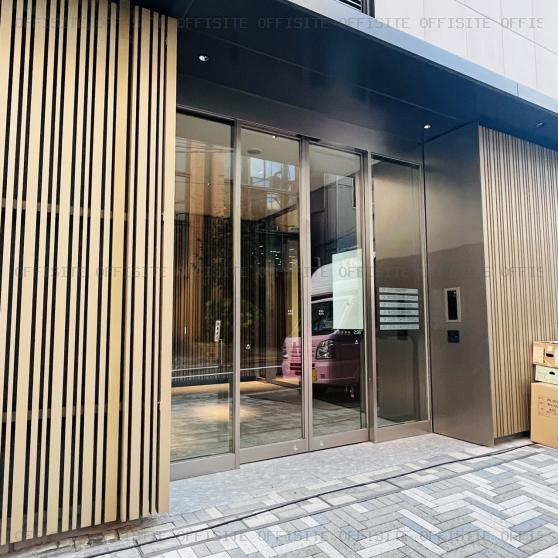 ガーデンキューブ渋谷神南のオフィスビル出入口