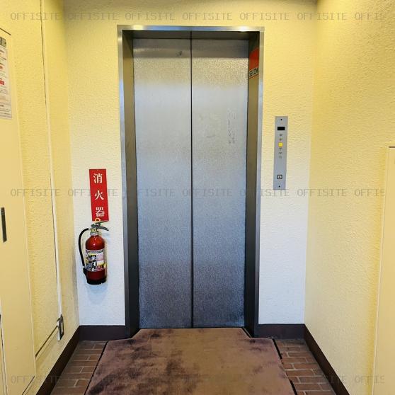 テシコ六番町ビルのエレベーター
