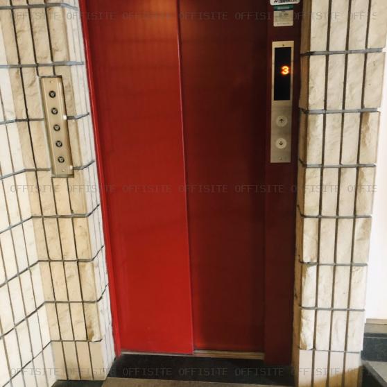 元町館のエレベーター
