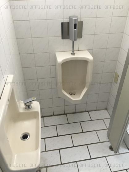 ニュー青山ビルのトイレ