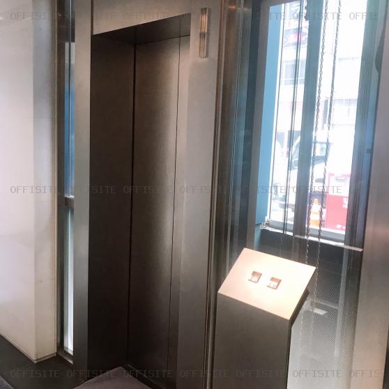 八重洲香川ビルディングのエレベーター