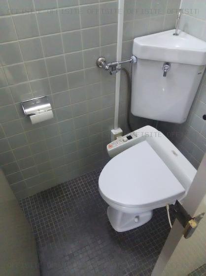 カプリース青山の2階 トイレ