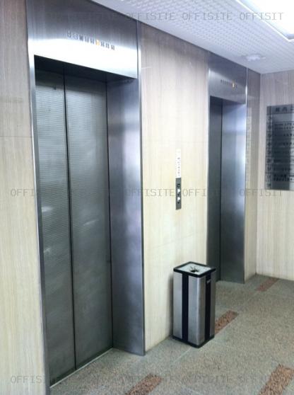 ユアサ大森ビルのエレベーター