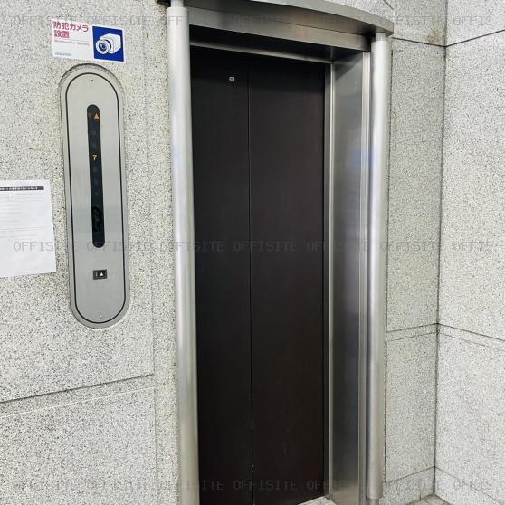 上野東洋ビルのエレベーター