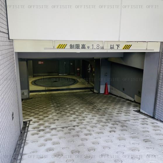東宝江戸川橋ビルの駐車場