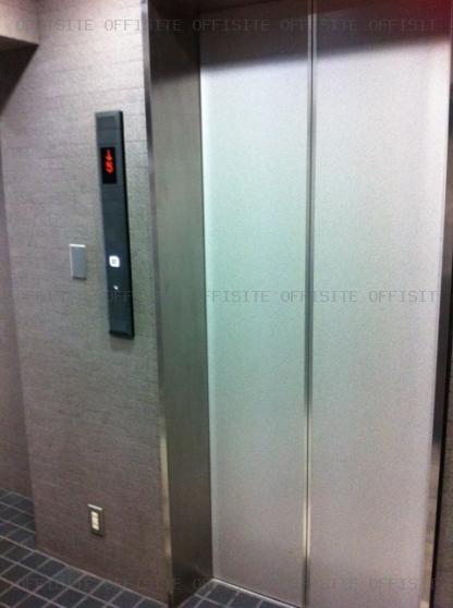 スタープラザ高田馬場のエレベーター