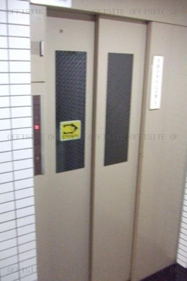 フォーラム千駄ヶ谷のエレベーター