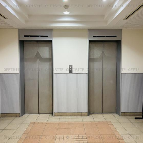 聖公会神田ビルのエレベーター